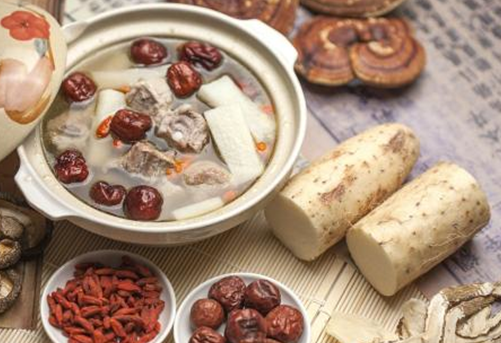 女性脫發(fā)適合哪些食療方法