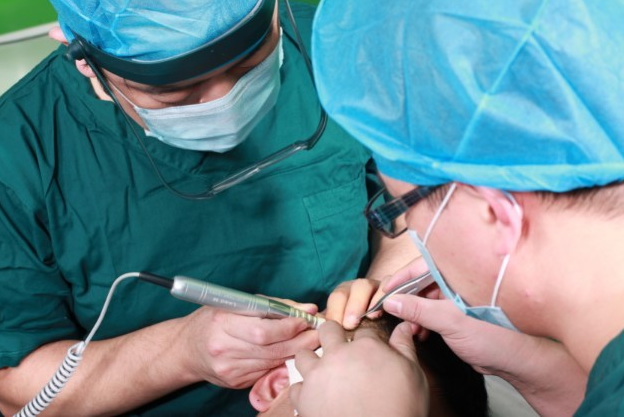 南京三甲正規(guī)植發(fā)醫(yī)院名單