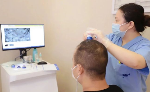 長沙植發(fā)醫(yī)院排名榜|長沙哪家正規(guī)醫(yī)院可以植發(fā)?